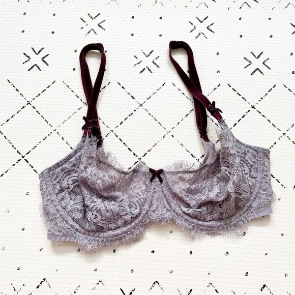 Victorias Secret Dream Angels Unlined Underwire Lace Bra - Picture 1 of 11